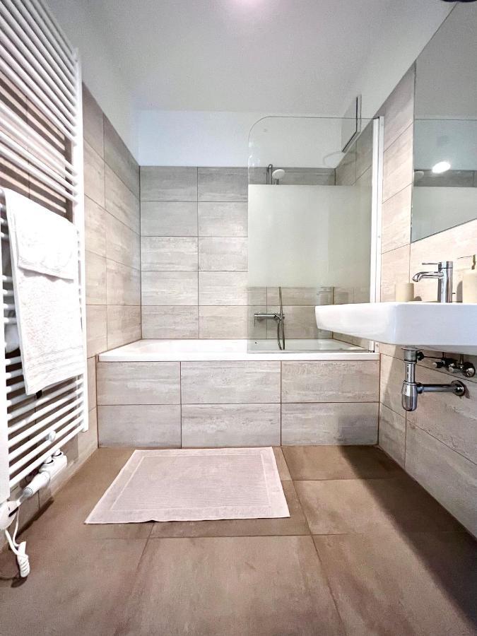 Apartment Schonbrunn Вена Экстерьер фото
